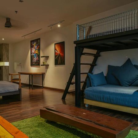 Atria Sofo Suites - Petaling Jaya Bagian luar foto