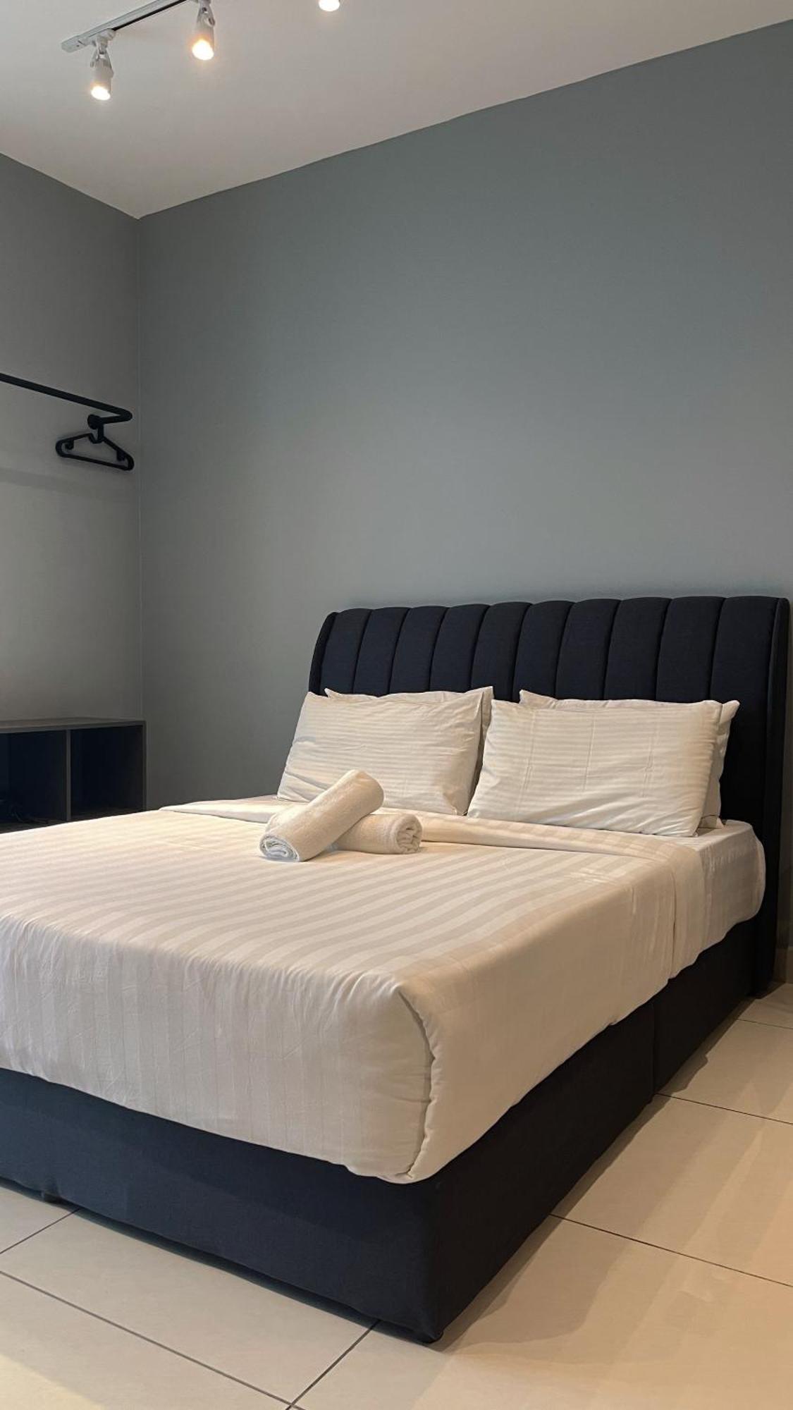 Atria Sofo Suites - Petaling Jaya Bagian luar foto