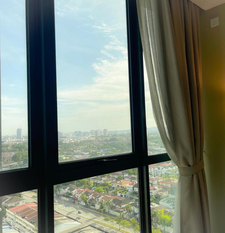 Atria Sofo Suites - Petaling Jaya Bagian luar foto