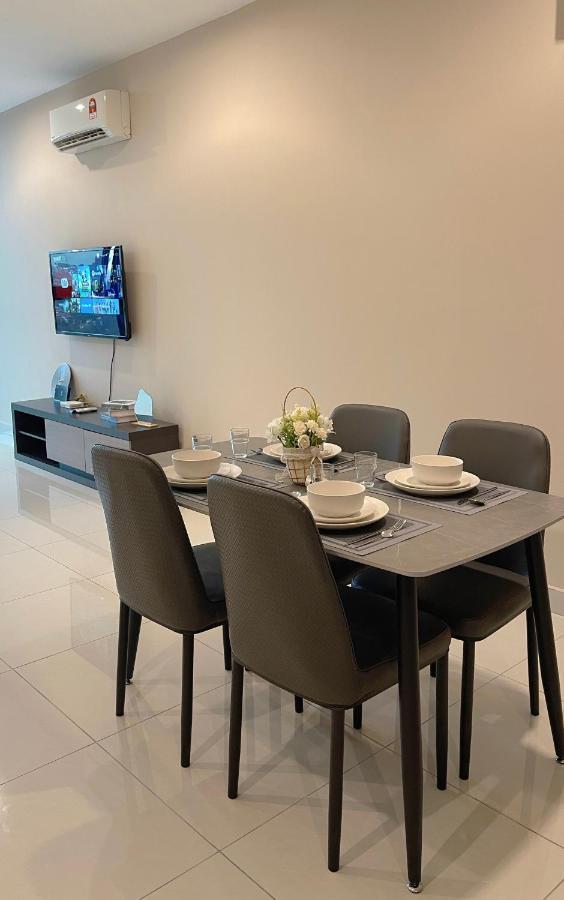 Atria Sofo Suites - Petaling Jaya Bagian luar foto