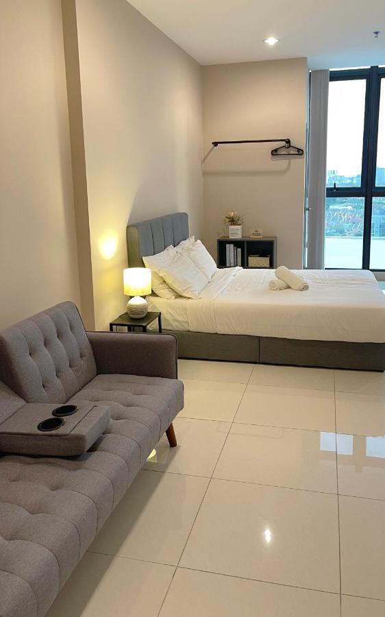 Atria Sofo Suites - Petaling Jaya Bagian luar foto